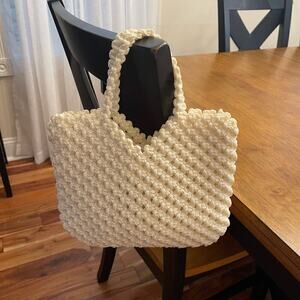 Adorable Vintage Macrame Ivory Purse